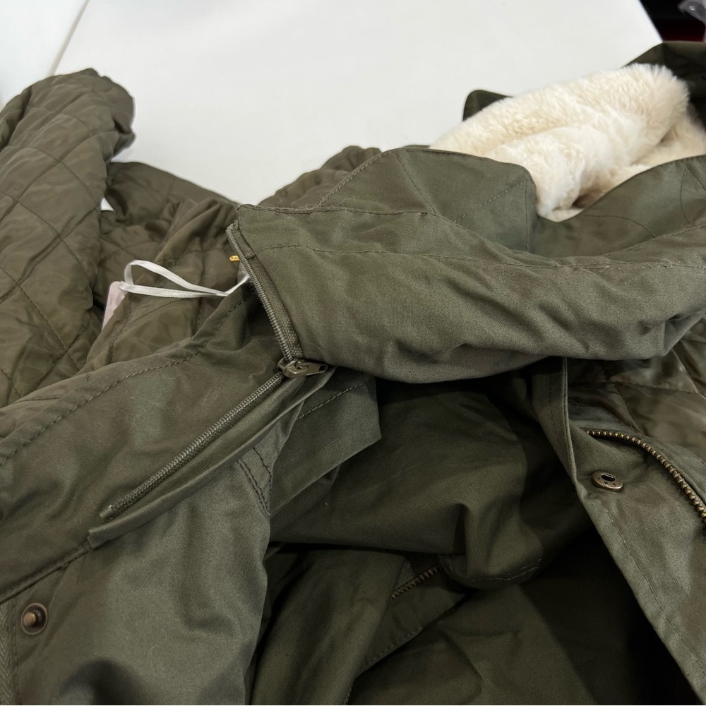 Jacket Quilted Lined Olive Green Size Large With Removable Faux Fur Hood Cotton - Picture 6 of 12